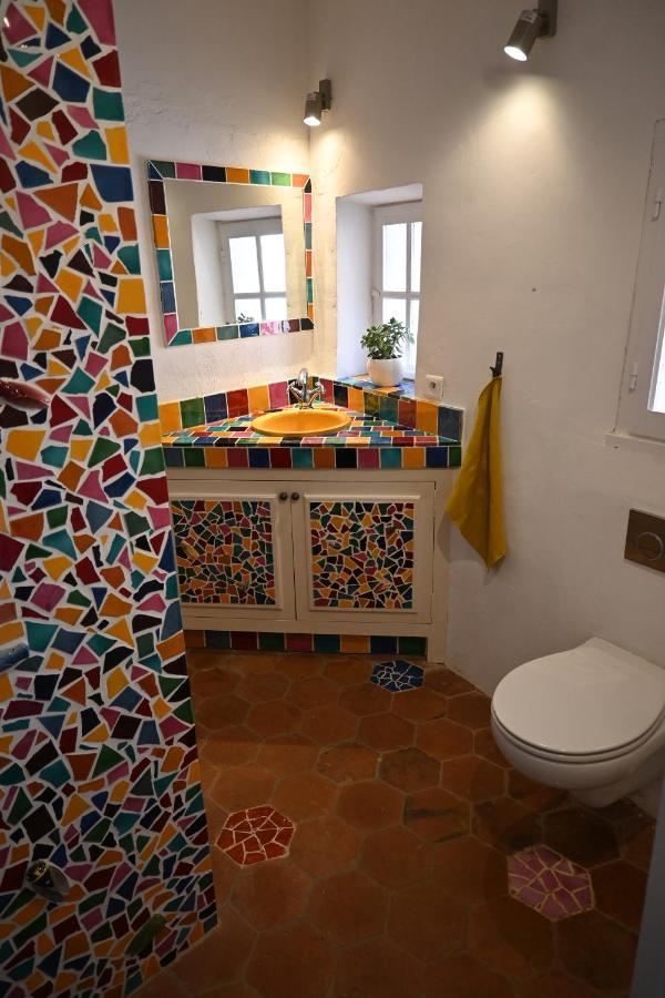 Maison Porte Heureuse Roussillon  Exterior photo